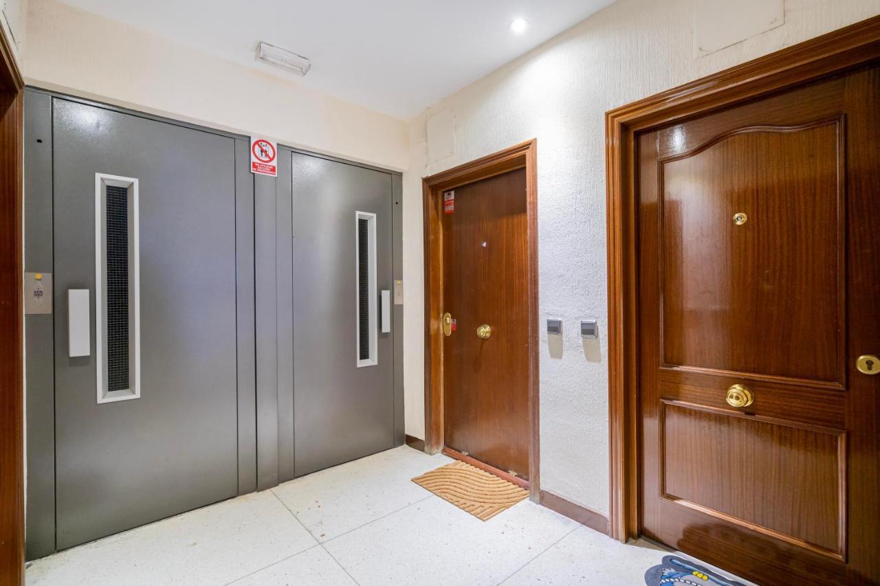 For You Rentals Moderno Apartamento Temporal Cerca Zoo Y Del Parque De Atracciones Ceb76 Madrid Exterior foto